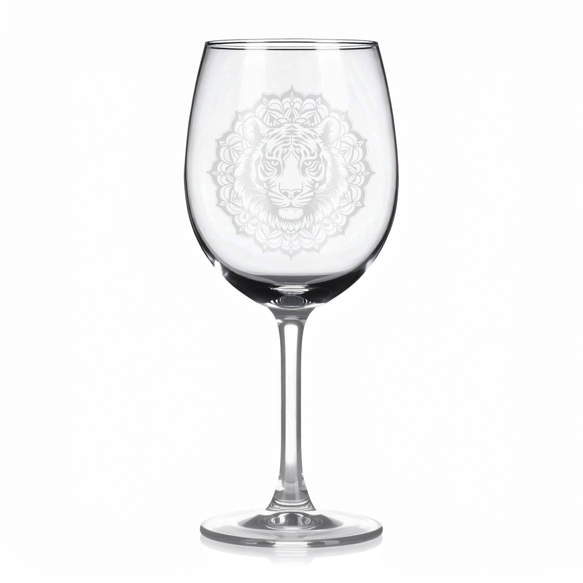 Sklenice na víno s gravírováním mandaly tygra – Energie a odvaha
