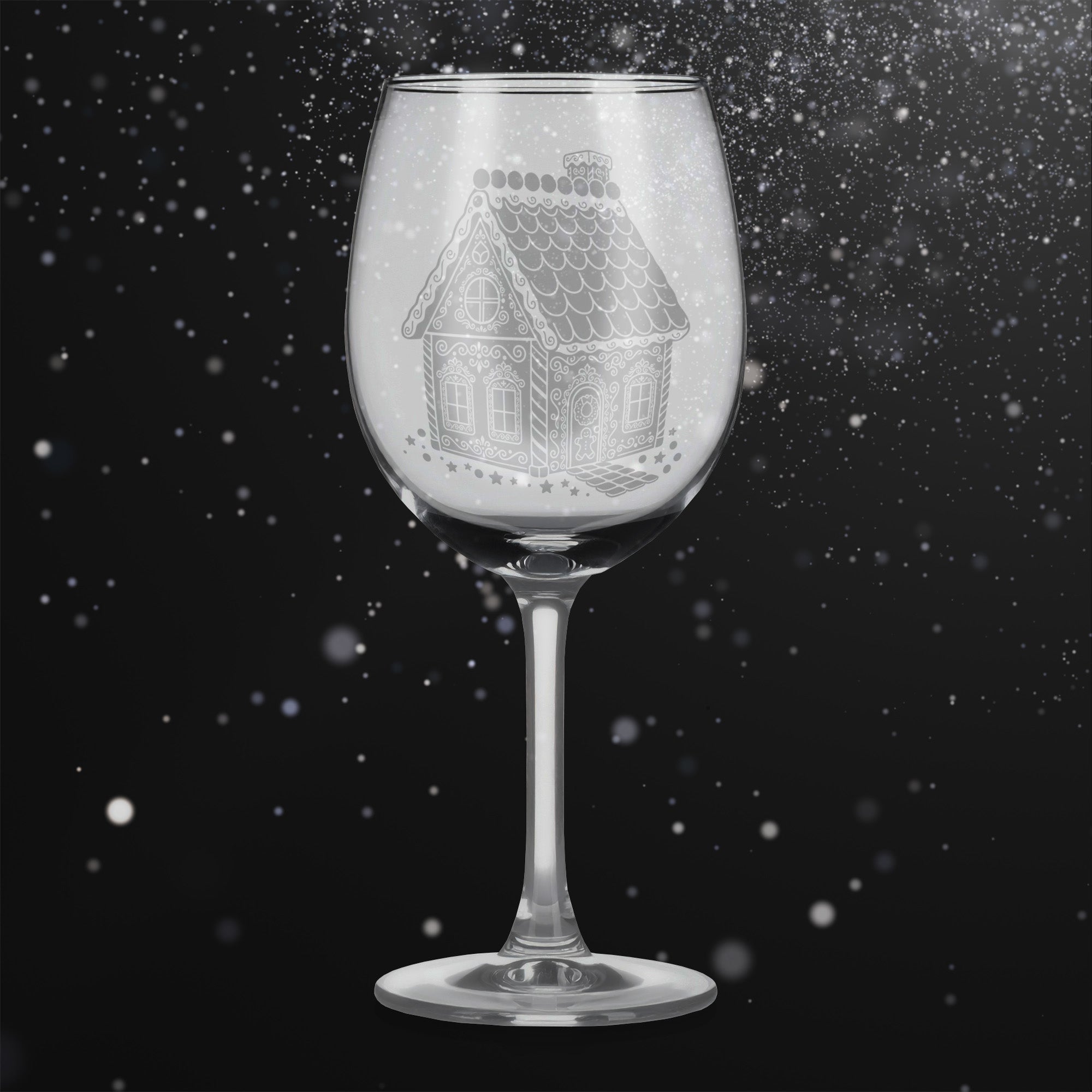 Sklenice na víno s gravírovaným motivem perníkové chaloupky