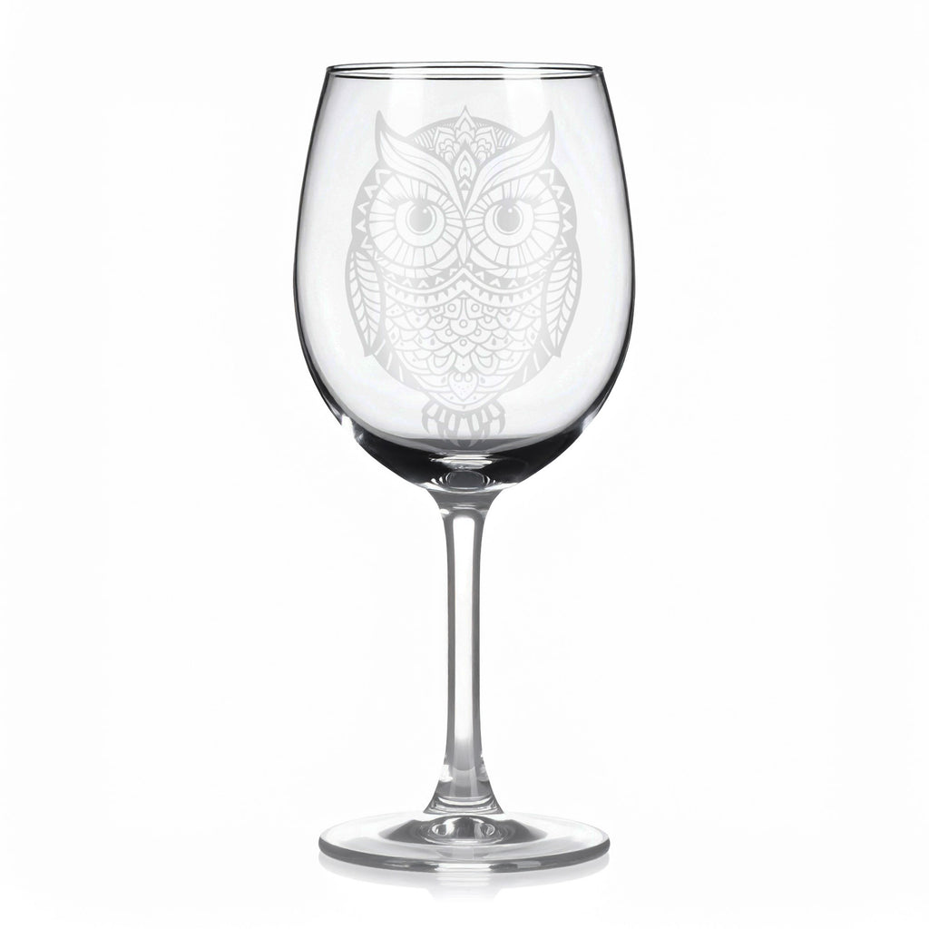 Sklenice na víno s gravírováním mandaly sovy – Moudrost noci