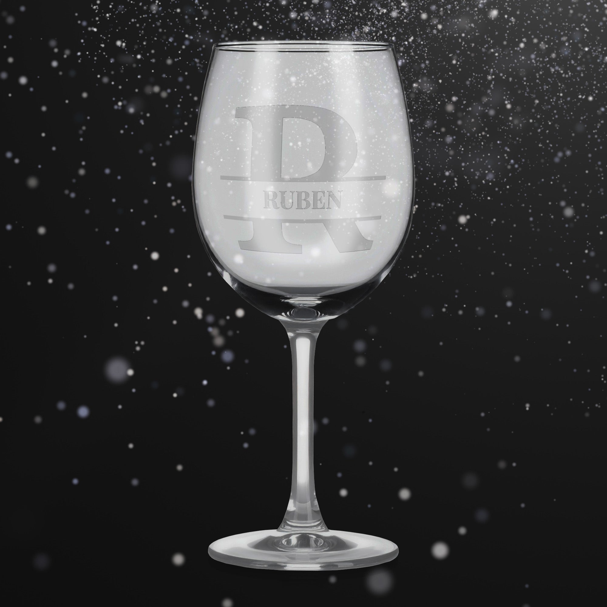 Sklenka se jménem RUBEN