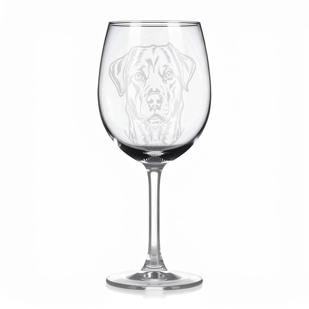 Sklenice na víno s gravírovaným motivem psa catahoula heeler